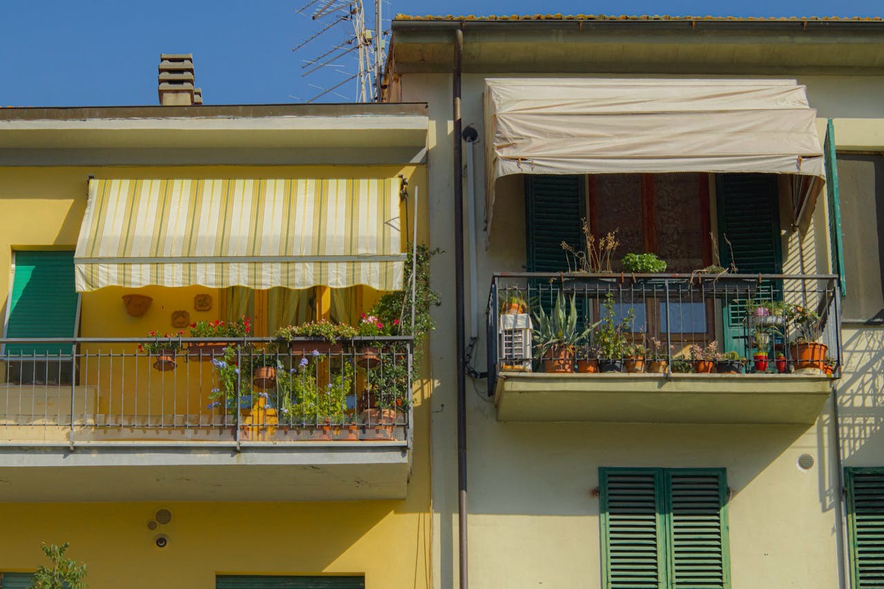 Installer un store en copropriété